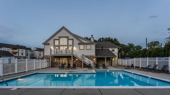 Sparkling pool with sundeck